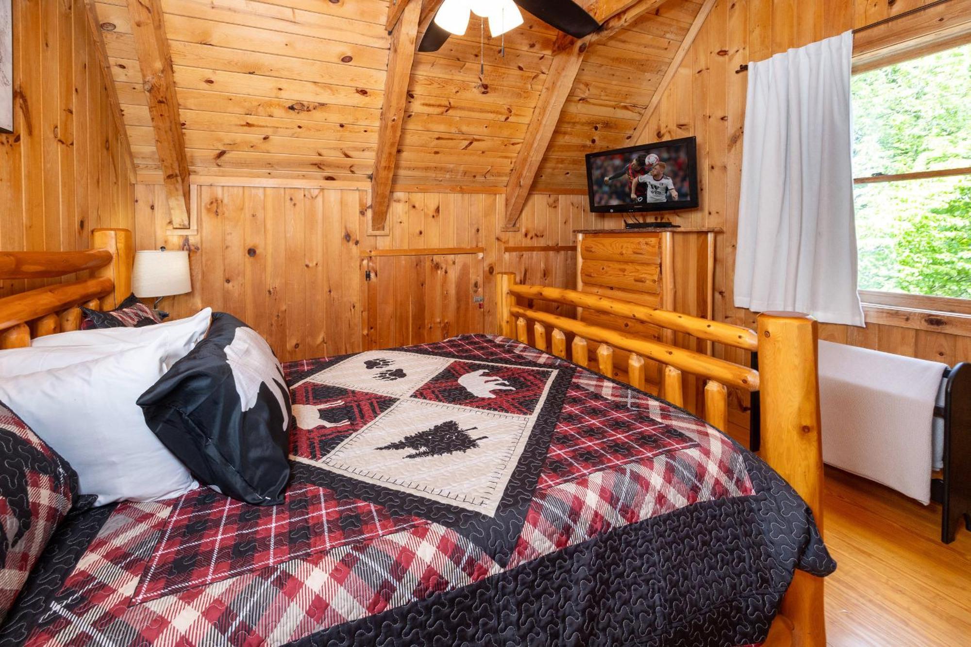 Villa Yoli Bear Hideaway Sevierville Exterior foto