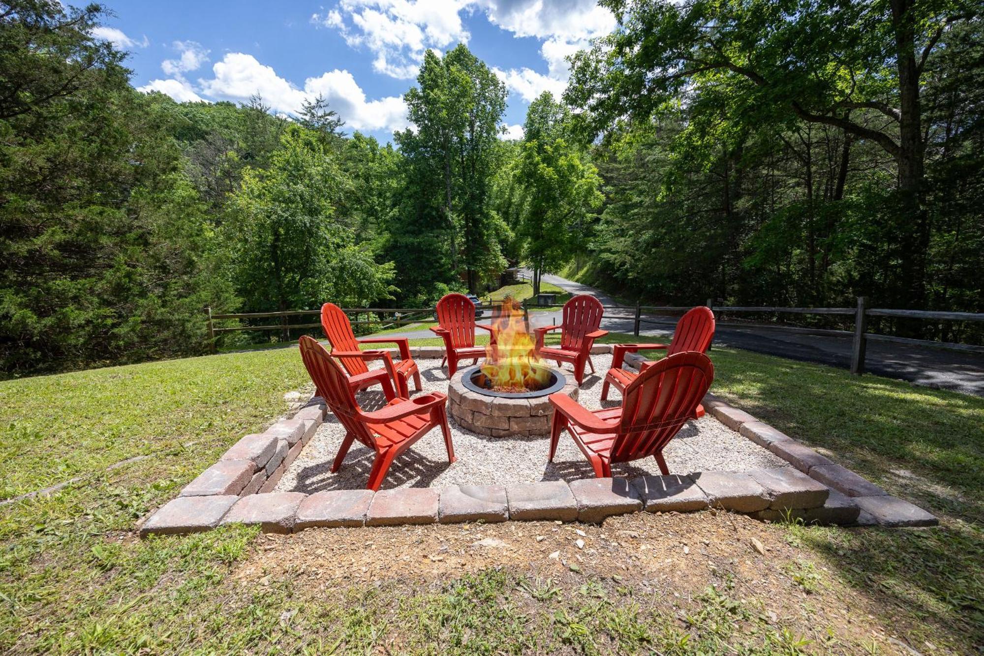 Villa Yoli Bear Hideaway Sevierville Exterior foto